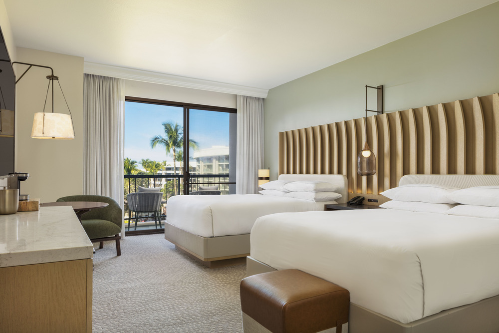 2025-Hilton-Waikoloa-Village-Palace-Tower-Grand-Rooms-Suites-0031.jpg